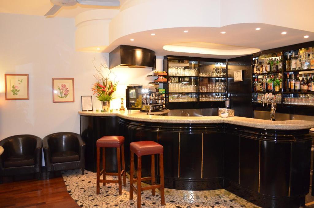 Albergo Giardino Τσερνόμπιο Εξωτερικό φωτογραφία